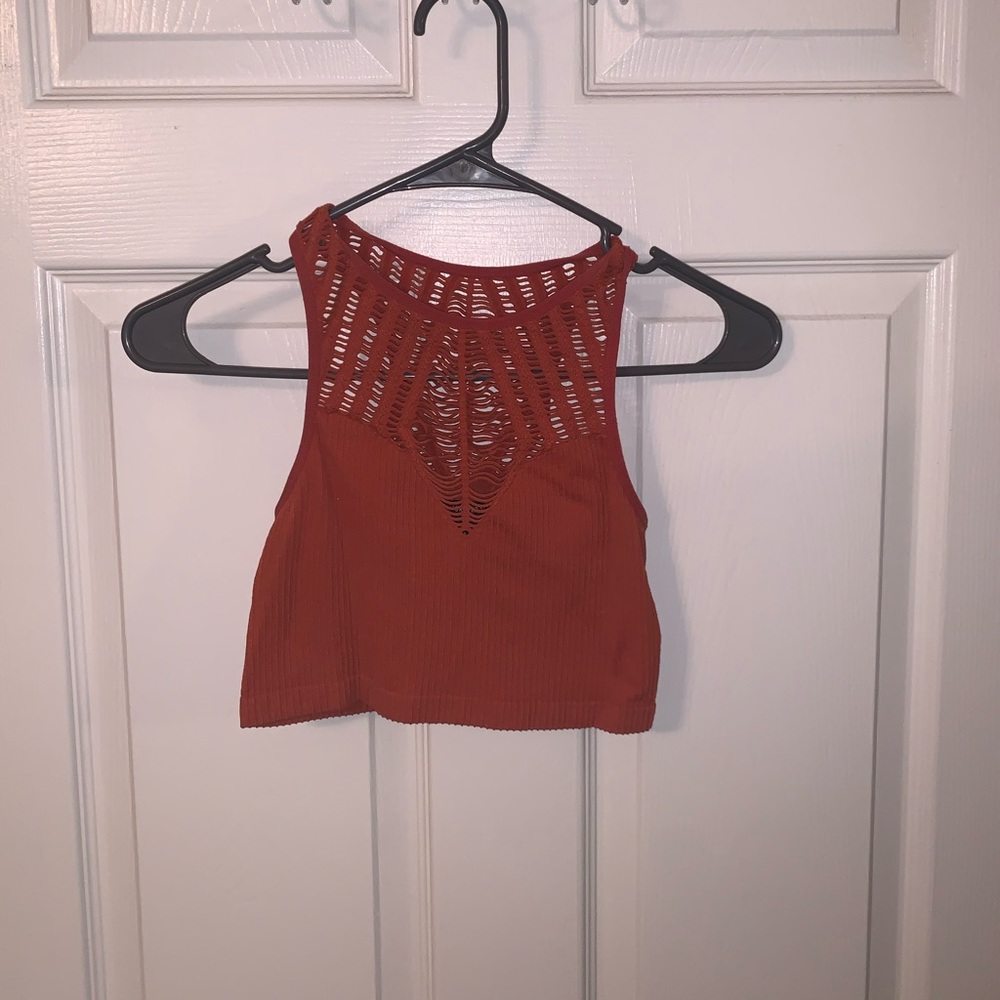 Crop top